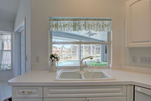 117 Harbor Point Drive, Sebastian, FL 32958