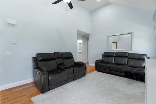 28 Stanley St, North Attleboro, MA 02763