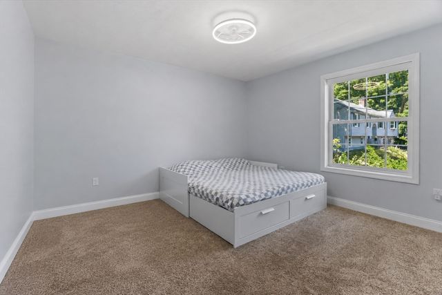 28 Stanley St, North Attleboro, MA 02763