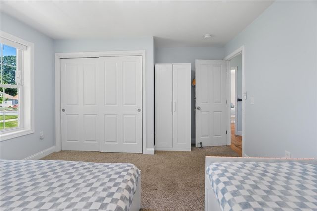 28 Stanley St, North Attleboro, MA 02763