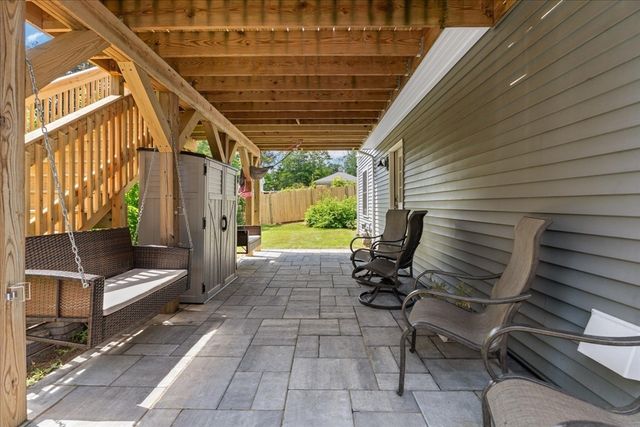 28 Stanley St, North Attleboro, MA 02763