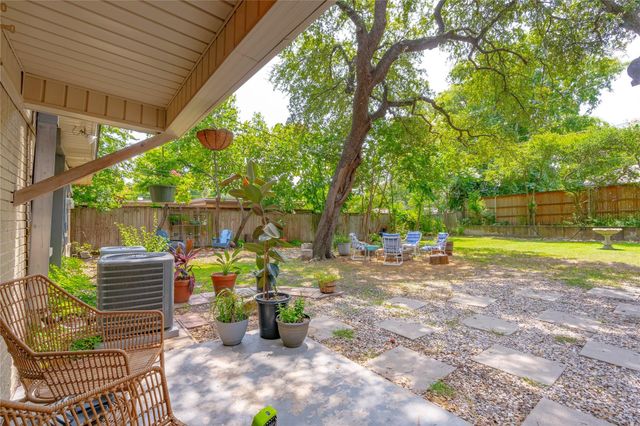 6455 Waverly Way A, Fort Worth, TX 76116