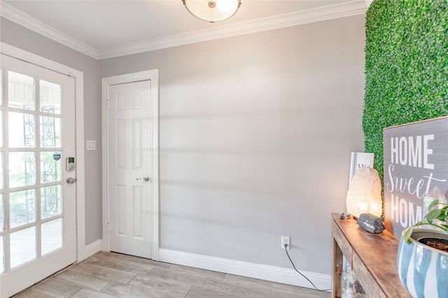 6455 Waverly Way A, Fort Worth, TX 76116