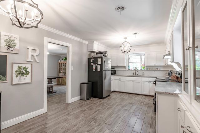 6455 Waverly Way A, Fort Worth, TX 76116