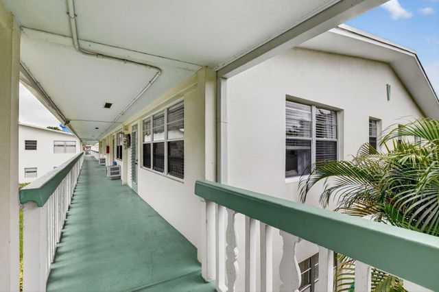 477 Tilford V, Deerfield Beach, FL 33442