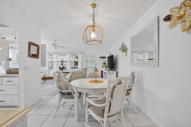 477 Tilford V, Deerfield Beach, FL 33442