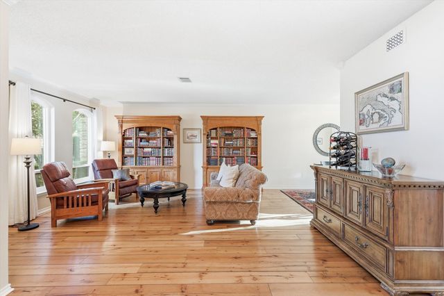 714 Meadow Bend Court, Highland Village, TX 75077