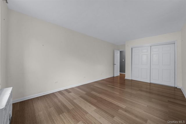 43-25 Douglaston Parkway 1H, Little Neck, NY 11363