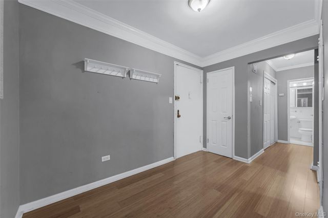 43-25 Douglaston Parkway 1H, Little Neck, NY 11363