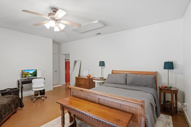 6710 Westover Drive, Granbury, TX 76049