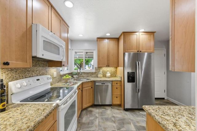 1250 Redcliff Drive, San Jose, CA 95118