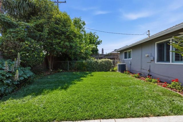 1250 Redcliff Drive, San Jose, CA 95118