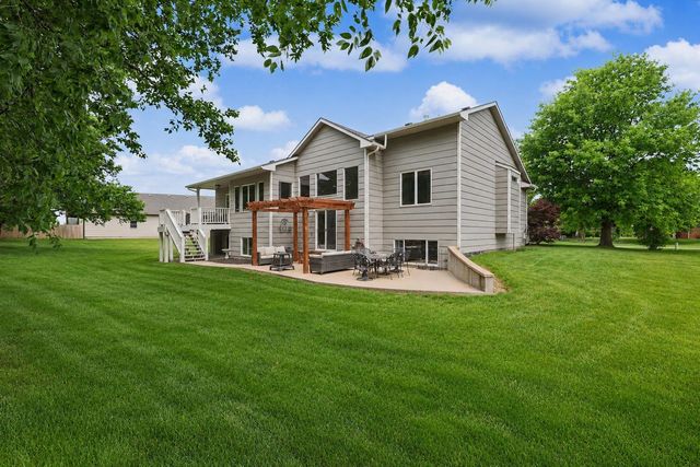 15807 W Mccormick Ave, Goddard, KS 67052