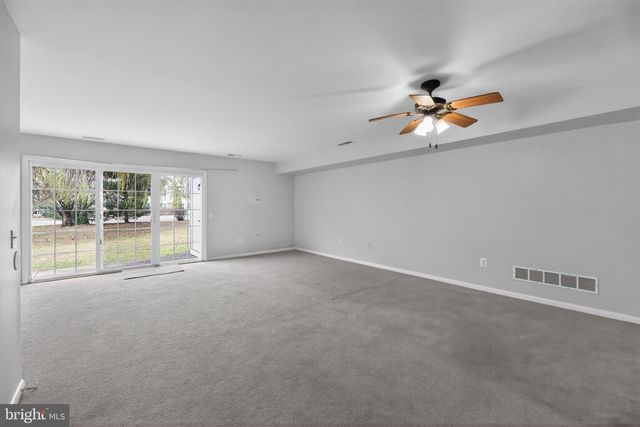 124 BRENT CT, West Deptford, NJ 08086