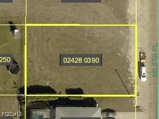 1022 NE 5th PL, Cape Coral, FL 33909