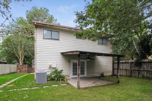 7774 High Village Drive, Houston, TX 77095