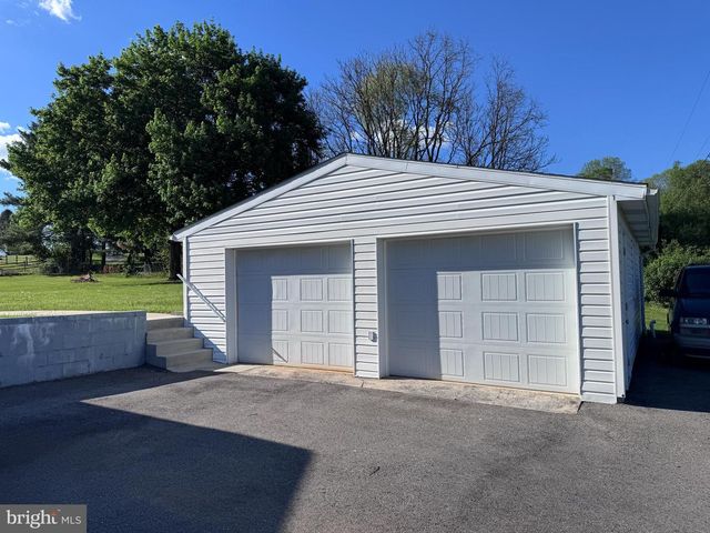 10031 BEAVER CREEK CHURCH RD, Hagerstown, MD 21740
