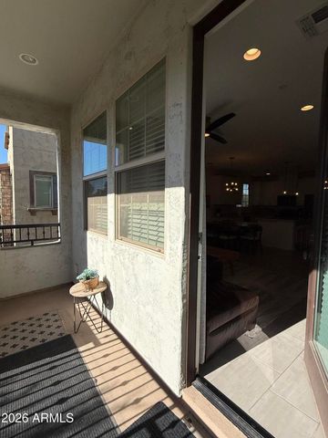 2658 S HARMONY Avenue, Gilbert, AZ 85295