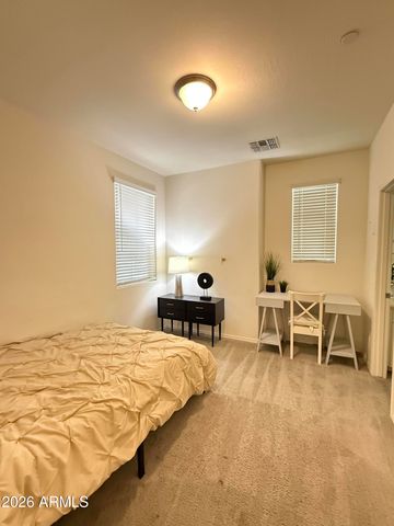 2658 S HARMONY Avenue, Gilbert, AZ 85295