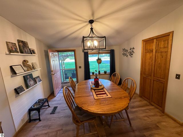 1816 Onondaga Trail, West Branch, MI 48661