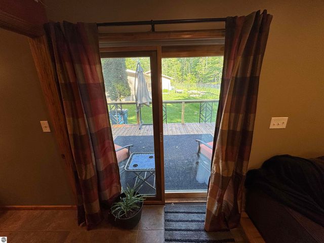 1816 Onondaga Trail, West Branch, MI 48661