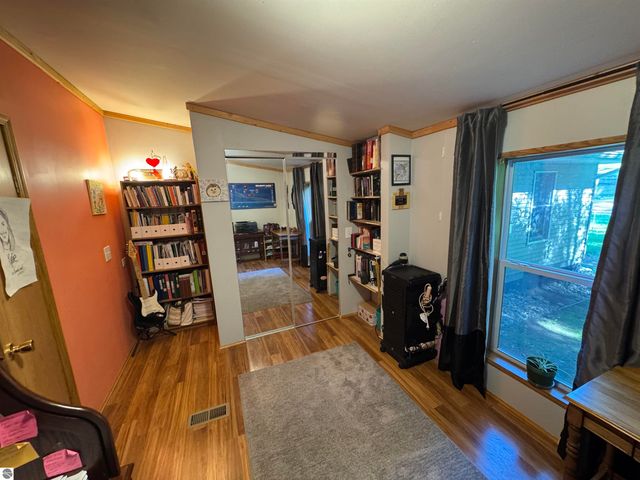 1816 Onondaga Trail, West Branch, MI 48661