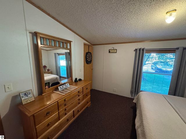 1816 Onondaga Trail, West Branch, MI 48661