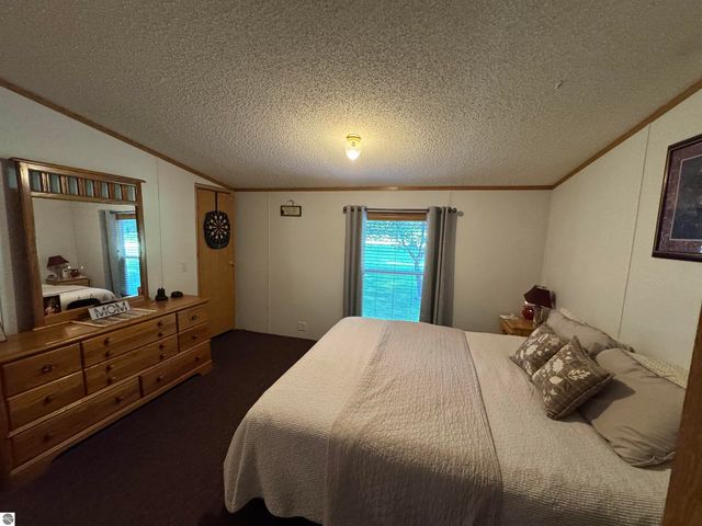 1816 Onondaga Trail, West Branch, MI 48661