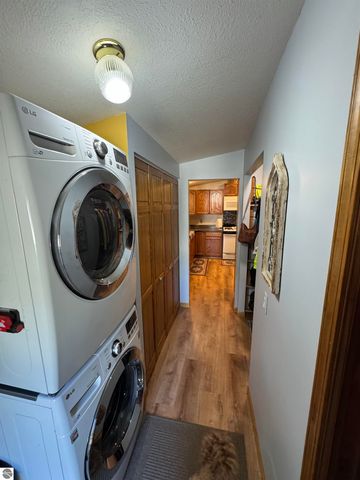 1816 Onondaga Trail, West Branch, MI 48661