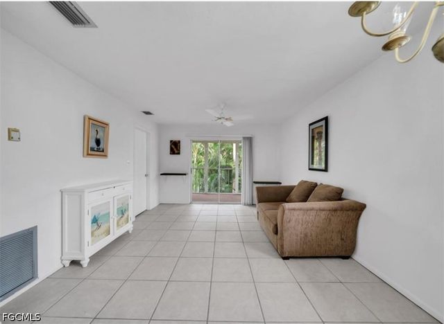 8071 Country RD 206, Fort Myers, FL 33919