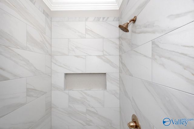 8063 Goose Ridge Drive, Owens Cross Roads, AL 35763