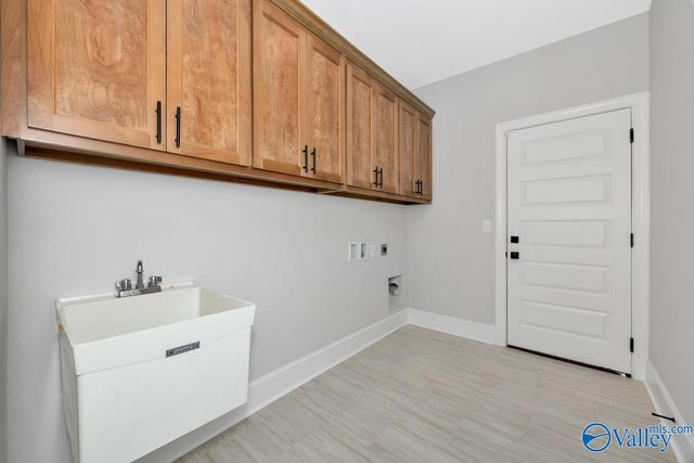 8063 Goose Ridge Drive, Owens Cross Roads, AL 35763