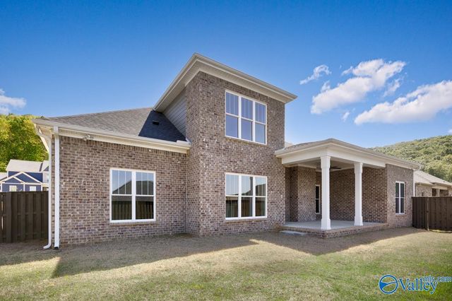 8063 Goose Ridge Drive, Owens Cross Roads, AL 35763