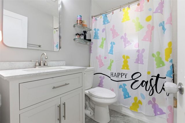 403 Oak St., West Mifflin, PA 15122