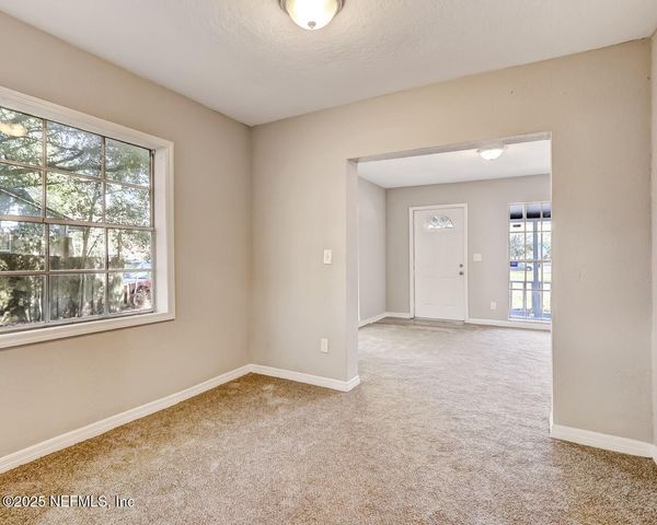 1430 DETROIT Street, Jacksonville, FL 32254