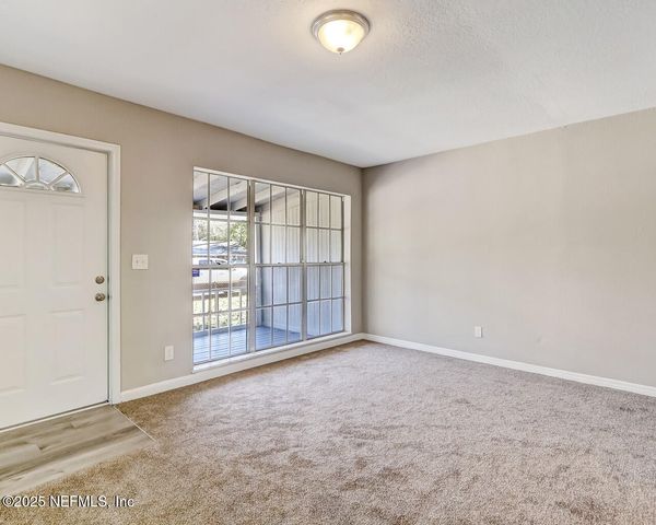 1430 DETROIT Street, Jacksonville, FL 32254