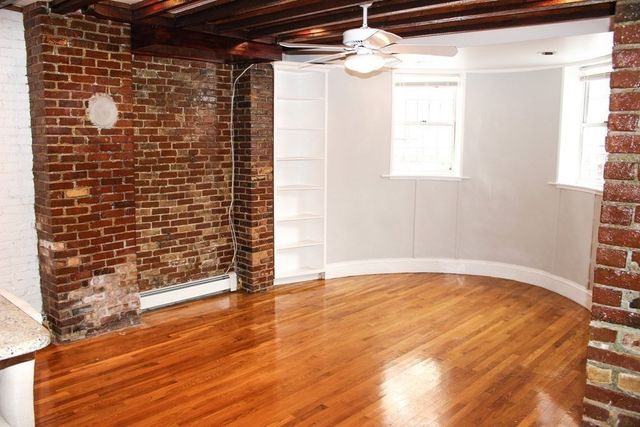 15 Blackwood St 1, Boston, MA 02115