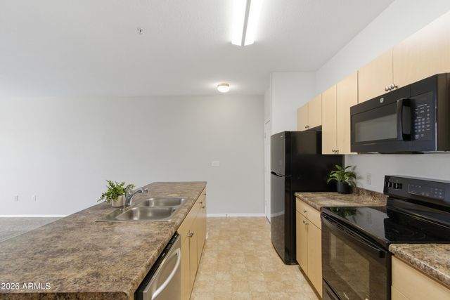 18416 N CAVE CREEK Road 3057, Phoenix, AZ 85032