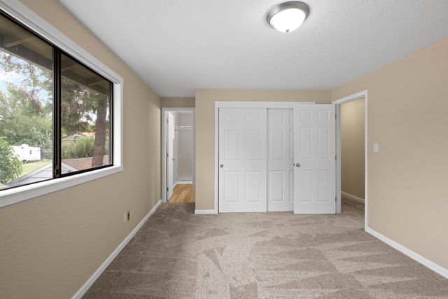 1202 Morrow Road A, Medford, OR 97504