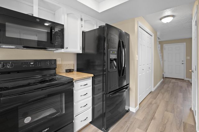 1202 Morrow Road A, Medford, OR 97504