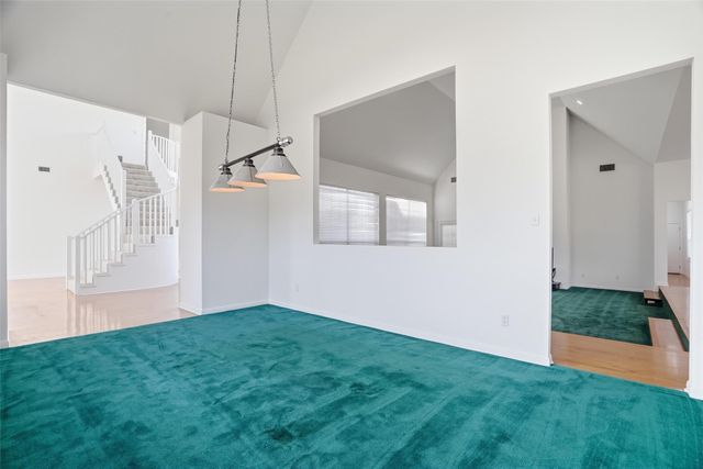 2829 Bent Oaks Drive, Burleson, TX 76028