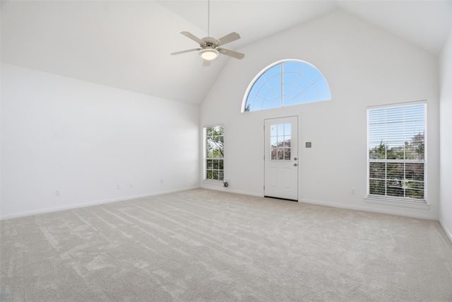 2829 Bent Oaks Drive, Burleson, TX 76028