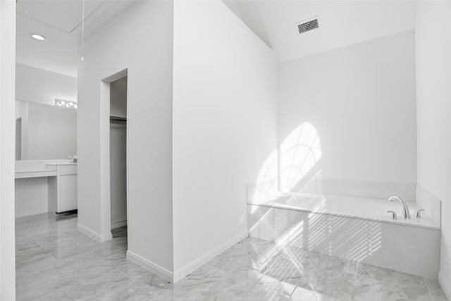 2829 Bent Oaks Drive, Burleson, TX 76028