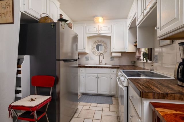 1209 Grace Street, Weatherford, TX 76086