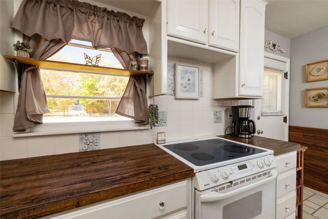 1209 Grace Street, Weatherford, TX 76086