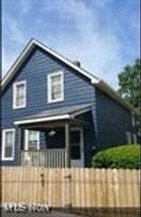 2187 W 32nd Street, Cleveland, OH 44113