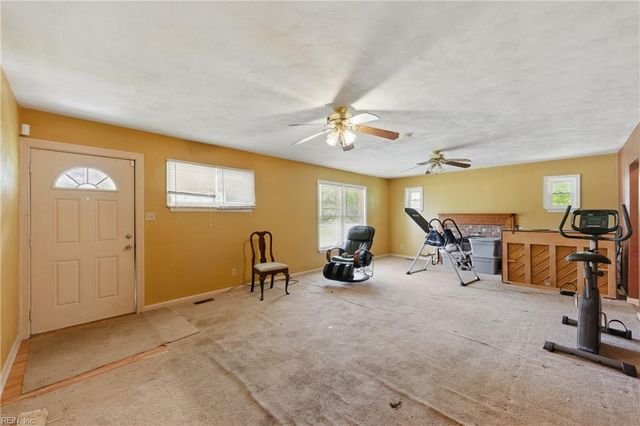 2597 Leroy RD, Virginia Beach, VA 23456