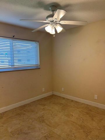 770 Lori Drive 245, Palm Springs, FL 33461