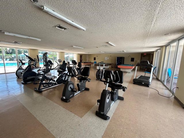 770 Lori Drive 245, Palm Springs, FL 33461
