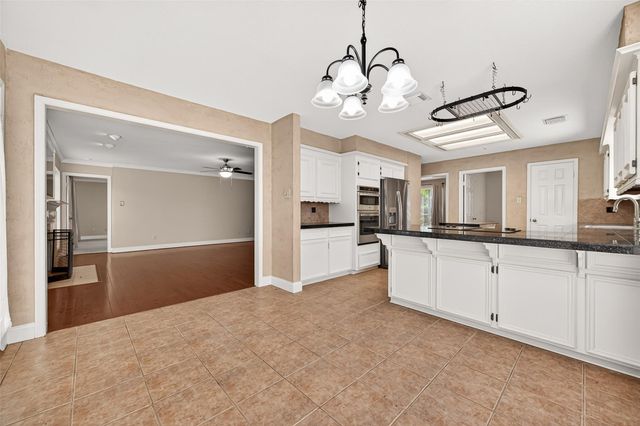 4506 Warwick Drive, Sugar Land, TX 77479